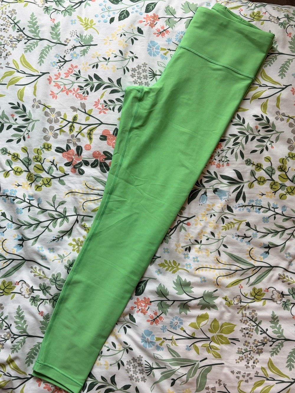 Interval High Rise Legging
M | Valley - Picture 2 of 5